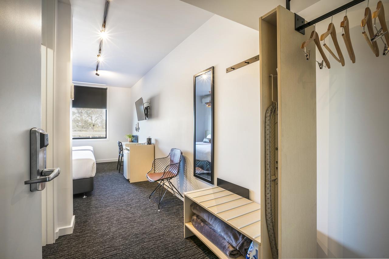 Hotel Nightcap At The Cheeky Squire Frankston Exteriér fotografie